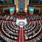 Глава государства попросил Курултай поддержать кандидатуры на пост Вице-президента и Премьер-министра