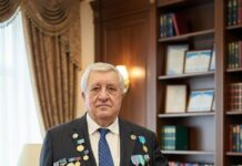 У нас – крепкая дружба
