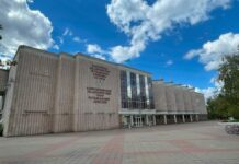 Осенняя феерия ждет карагандинских поклонников оперетты и мюзикла