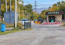 Когда забор мешает городу