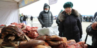 В Караганде готовятся к распродаже мяса и овощей