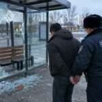 За разбитую остановку — арест на пять суток