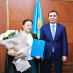 Признание заслуг: в Караганде чествовали Сағат Батырханову