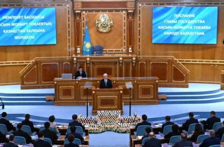 Президент Касым-Жомарт Токаев выступает с Посланием народу Казахстана «Актуальные задачи Казахстана в новом историческом цикле»